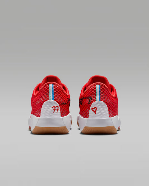 Calzado para hombre Jordan Luka 77