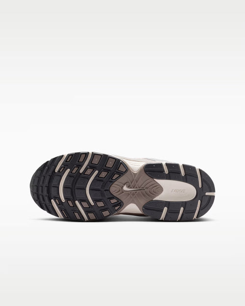 Calzado para mujer Nike V5 RNR