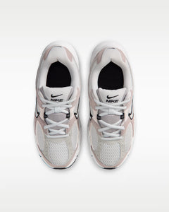 Calzado para mujer Nike V5 RNR
