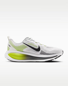 Calzado de correr para hombre Nike Vomero 18