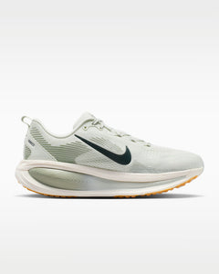 Calzado de correr para hombre Nike Vomero 18