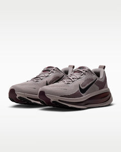 Calzado de correr para hombre Nike Vomero 18