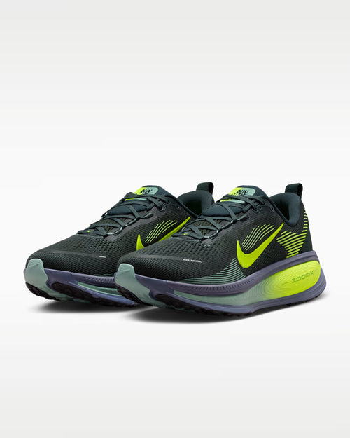 Calzado de correr para hombre Nike Vomero 18