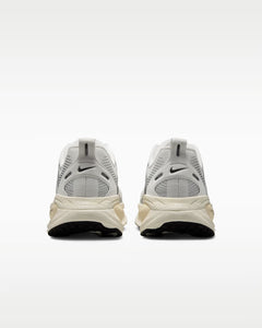 Calzado de correr para hombre Nike Vomero 18