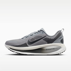 Calzado de correr para hombre Nike Vomero 18