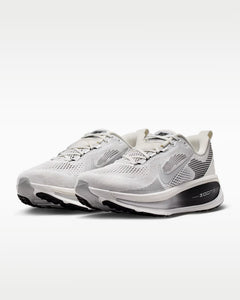 Calzado de correr para hombre Nike Vomero 18