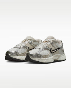 Calzado para mujer Nike V5 RNR