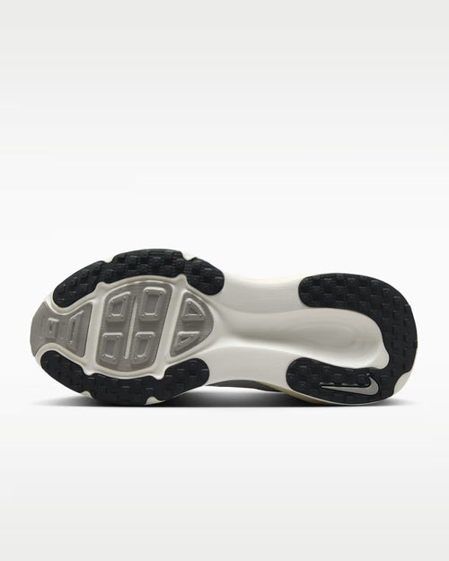 Calzado de correr para mujer Nike Vomero 18