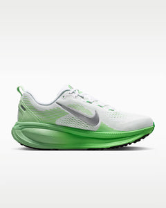 Calzado de correr para mujer Nike Vomero 18
