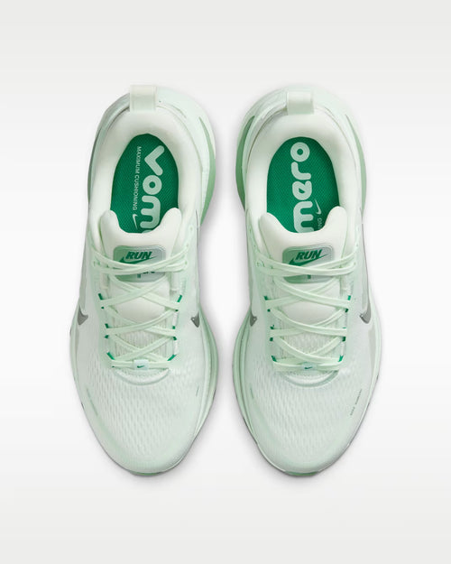 Calzado de correr para mujer Nike Vomero 18