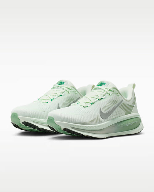 Calzado de correr para mujer Nike Vomero 18