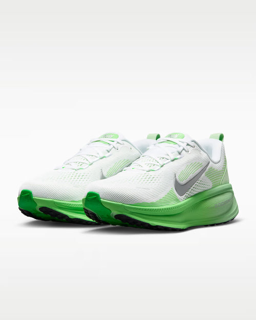 Calzado de correr para mujer Nike Vomero 18