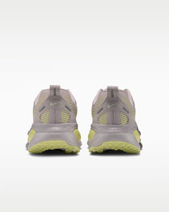 Calzado de correr para mujer Nike Vomero 18