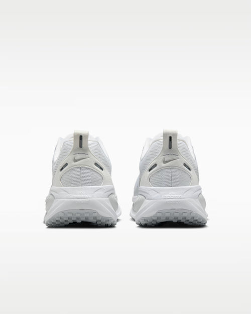 Calzado de correr para mujer Nike Vomero 18