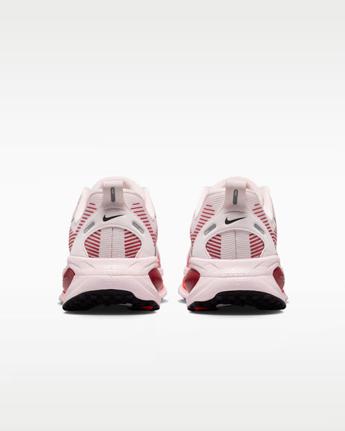 Calzado de correr para mujer Nike Vomero 18