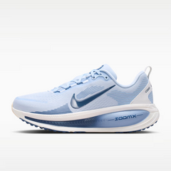 Calzado de correr para mujer Nike Vomero 18