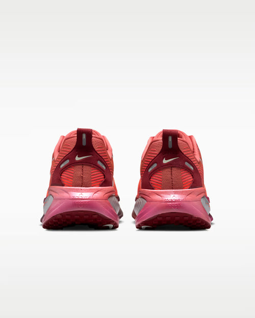 Calzado de correr para mujer Nike Vomero 18