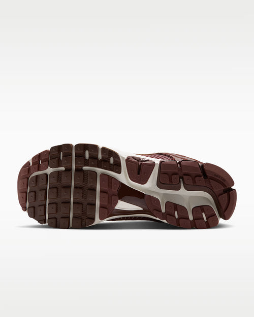 Calzado para mujer Nike Zoom Vomero 5