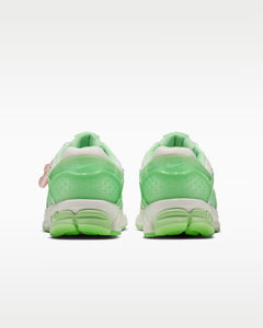 Calzado para mujer Nike Zoom Vomero 5
