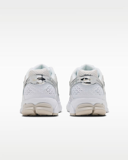 Calzado para mujer Nike Zoom Vomero 5