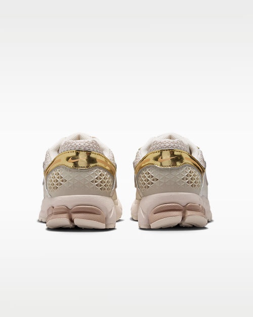 Calzado para mujer Nike Zoom Vomero 5