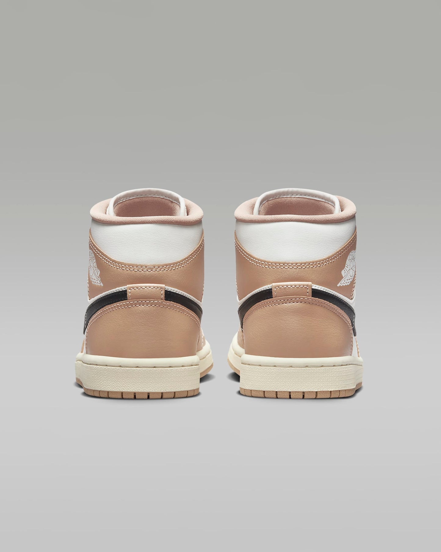 Zapatillas para mujer Air Jordan 1 Mid