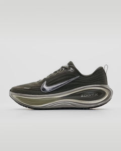 Calzado de correr para hombre Nike Vomero Plus